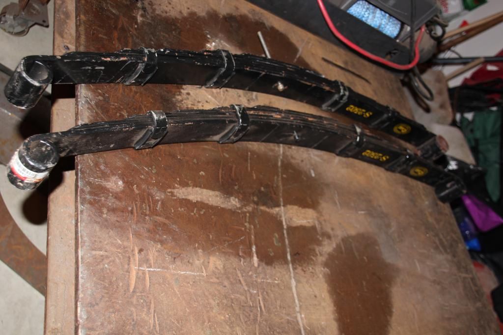 Stock YJ Leaf Springs New Pirate 4x4