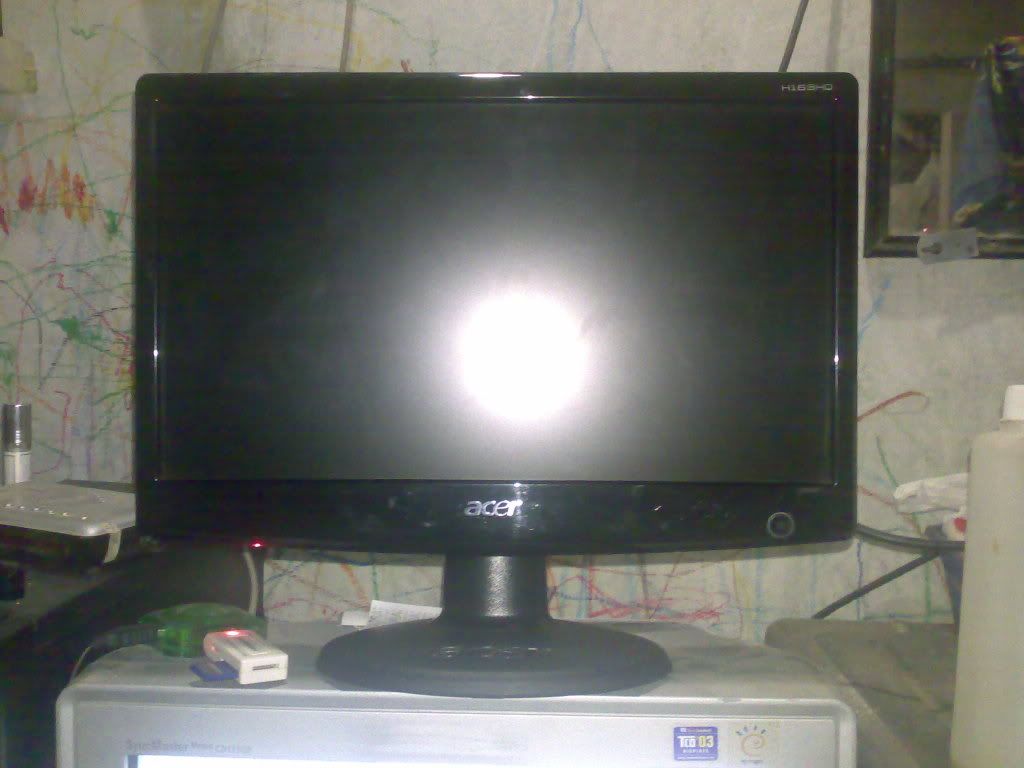 Acer H163hq